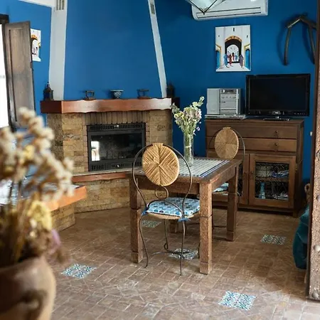 Casa Azul Triana (Andalucia)