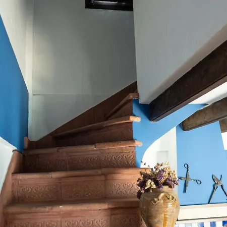 Casa Azul Triana (Andalucia)